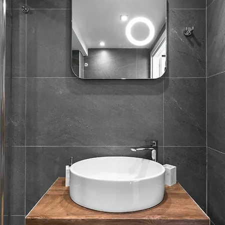 Ultima Suites, Nilie Hospitality Mgmt Thessalonique
