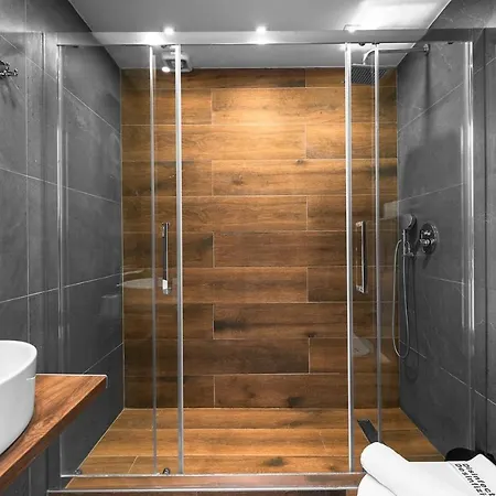 Ultima Suites, Nilie Hospitality Mgmt Thessalonique